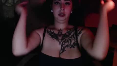 Shopie Hank  online show from June 2026 04:25:01 AM
