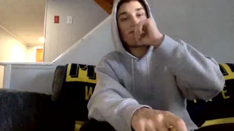 Snapshot of shortiesn40s chatting on October 2025 03:16:01 PM shortiesn40s online show from October 2025 03:16:01 PM