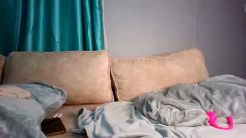 sexxy online show from June 2026 07:12:02 PM