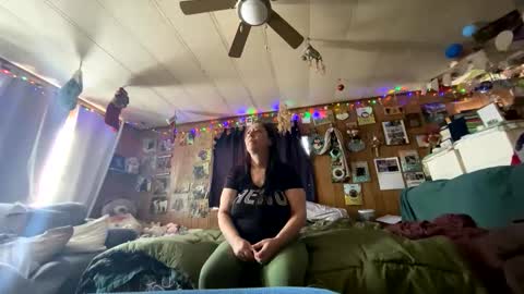 Snapshot of shorty920505 chatting on December 2025 08:25:01 PM shorty920505 online show from December 2025 08:25:01 PM