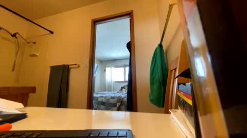 Snapshot of shorty920505 chatting on February 2026 07:03:02 PM shorty920505 online show from February 2026 07:03:02 PM