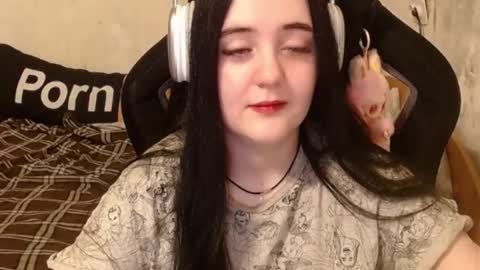 Snapshot of show_for_you chatting on November 2025 03:23:02 PM show_for_you online show from November 2025 03:23:02 PM