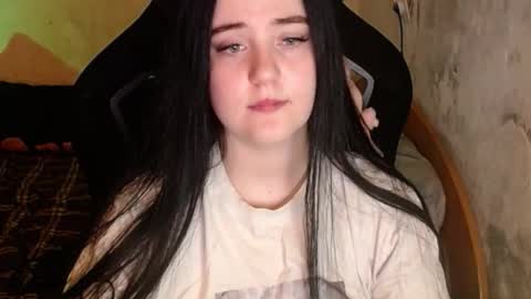 Snapshot of show_for_you chatting on December 2025 04:27:01 PM show_for_you online show from December 2025 04:27:01 PM