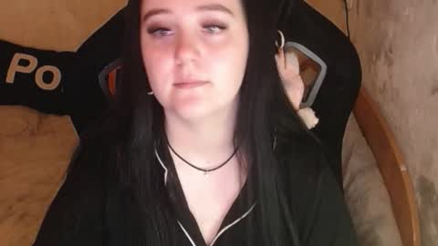 Snapshot of show_for_you chatting on February 2026 01:09:02 PM show_for_you online show from February 2026 01:09:02 PM