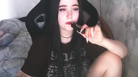 Snapshot of show_for_you chatting on February 2026 11:36:01 AM show_for_you online show from February 2026 11:36:01 AM