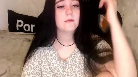 Snapshot of show_for_you chatting on February 2026 12:10:02 PM show_for_you online show from February 2026 12:10:02 PM