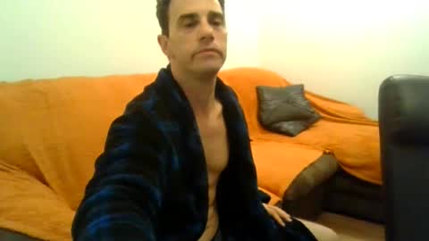 showherenow online show from January 2026 06:29:01 AM