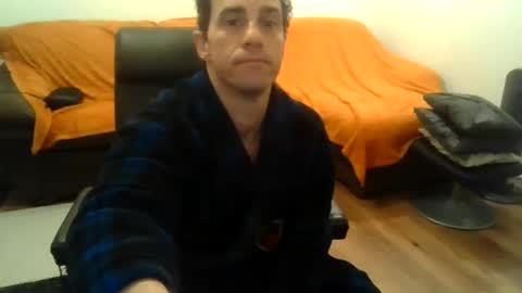 showherenow online show from February 2026 06:53:01 AM