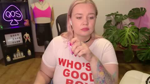 Mimi   online show from July 2026 07:05:01 PM