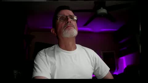 Snapshot of shrewtamer chatting on January 2025 05:09:01 AM shrewtamer online show from January 2025 05:09:01 AM