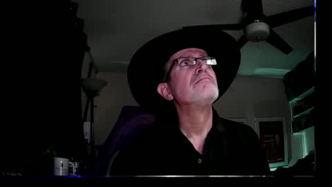 Snapshot of shrewtamer chatting on January 2025 06:17:01 AM shrewtamer online show from January 2025 06:17:01 AM