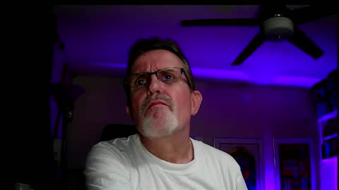 Snapshot of shrewtamer chatting on January 2025 06:03:01 AM shrewtamer online show from January 2025 06:03:01 AM