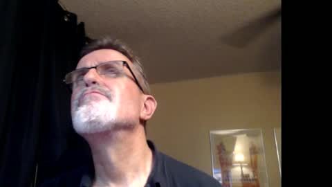 Snapshot of shrewtamer chatting on February 2025 07:15:01 AM shrewtamer online show from February 2025 07:15:01 AM