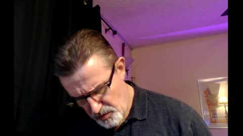 Snapshot of shrewtamer chatting on March 2025 01:42:02 AM shrewtamer online show from March 2025 01:42:02 AM