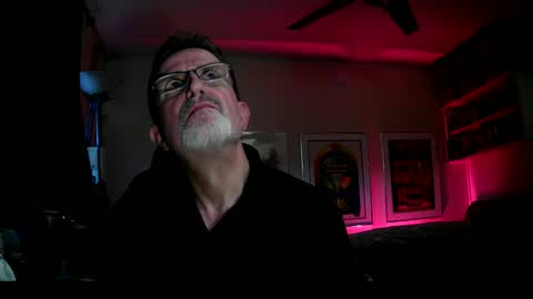 Snapshot of shrewtamer chatting on March 2025 01:25:02 AM shrewtamer online show from March 2025 01:25:02 AM