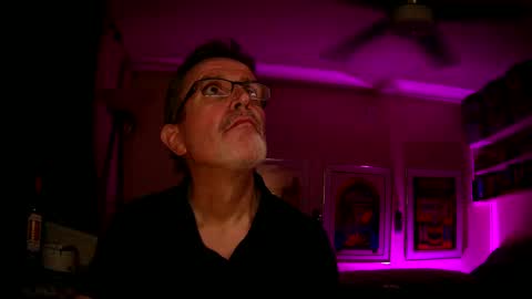 Snapshot of shrewtamer chatting on September 2025 05:09:02 AM shrewtamer online show from September 2025 05:09:02 AM