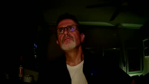 Snapshot of shrewtamer chatting on September 2025 02:37:02 AM shrewtamer online show from September 2025 02:37:02 AM