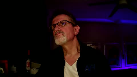 Snapshot of shrewtamer chatting on October 2025 03:02:02 AM shrewtamer online show from October 2025 03:02:02 AM