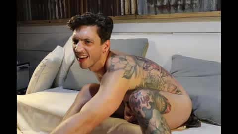 Snapshot of shrimp_stuck chatting on February 2025 04:44:01 AM shrimp_stuck online show from February 2025 04:44:01 AM