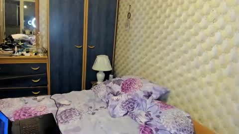 Snapshot of shtuchka2000 chatting on March 2026 01:21:01 AM shtuchka2000 online show from March 2026 01:21:01 AM