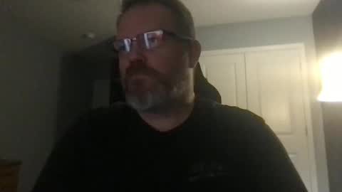 Snapshot of shughes740 chatting on November 2025 12:22:02 AM shughes740 online show from November 2025 12:22:02 AM