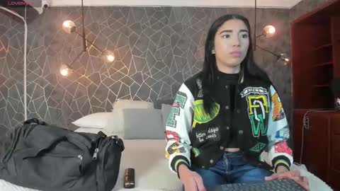 ZUMY ANGELS online show from October 2025 04:55:02 AM