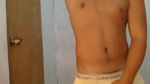 Snapshot of shunks_hottie chatting on February 2026 10:23:01 AM kaikai online show from February 2026 10:23:01 AM