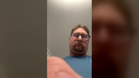 shweatyballs28 online show from March 2026 01:29:02 AM