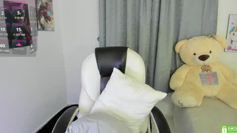 Snapshot of shy_angel4 chatting on February 2025 06:13:02 AM Nahomy online show from February 2025 06:13:02 AM