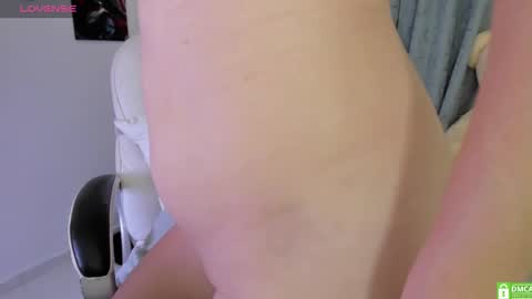 Snapshot of shy_angel4 chatting on February 2025 03:01:01 AM Nahomy online show from February 2025 03:01:01 AM