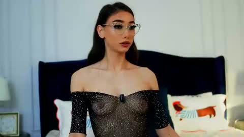 shy_eveline online show from June 2026 04:10:01 AM