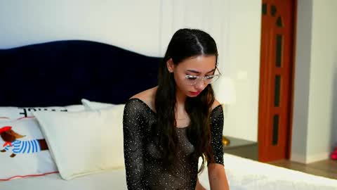 shy_eveline online show from July 2026 04:38:01 AM
