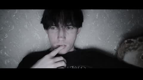 Matthew online show from November 2025 01:40:01 AM