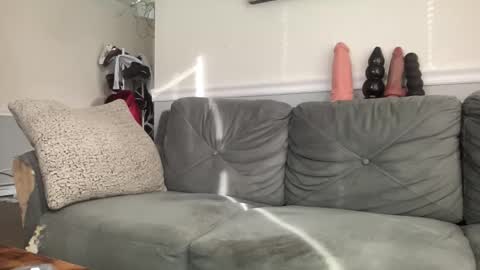 shy_one_cam online show from December 2025 02:32:02 PM