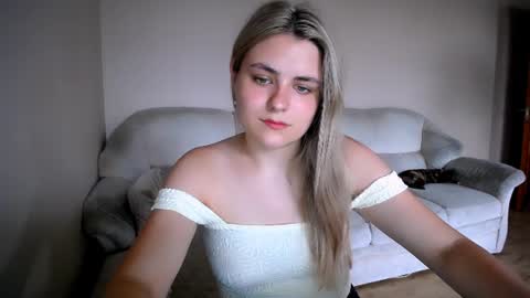 shy_sabrina_ online show from June 2026 12:47:02 PM