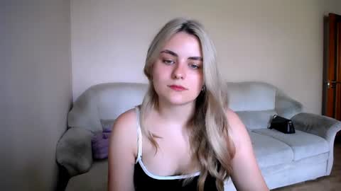 shy_sabrina_ online show from July 2026 12:00:01 PM