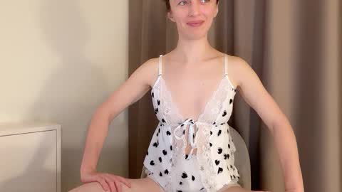 shy_schoolgirl_ online show from March 2026 08:23:02 PM