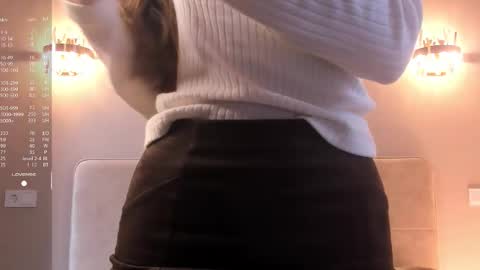 Snapshot of shy_starlight chatting on September 2025 08:26:01 AM Melanie online show from September 2025 08:26:01 AM