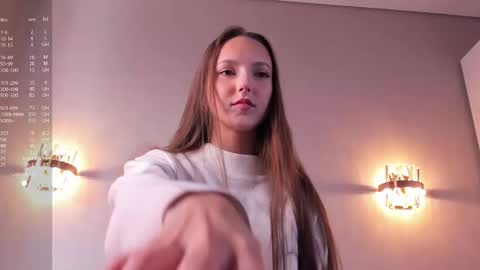 Snapshot of shy_starlight chatting on October 2025 08:34:02 AM Melanie online show from October 2025 08:34:02 AM