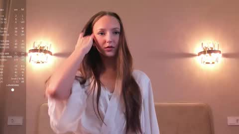 Snapshot of shy_starlight chatting on October 2025 08:35:01 AM Melanie online show from October 2025 08:35:01 AM