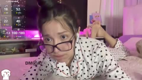 Snapshot of shyangie24 chatting on March 2026 03:31:01 AM Angeline 3 independent come here when am horny... online show from March 2026 03:31:01 AM