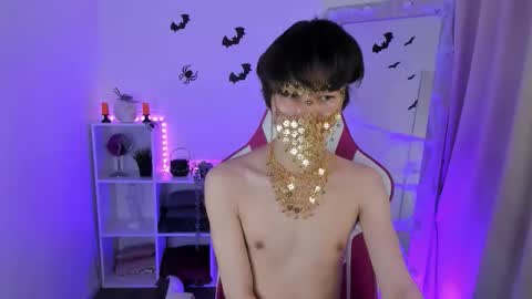 Snapshot of shyazianboy chatting on October 2025 12:38:02 PM Yugo online show from October 2025 12:38:02 PM