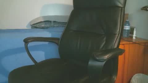 Snapshot of shyboyhugecum2020 chatting on April 2026 03:07:02 AM shyboyhugecum2020 online show from April 2026 03:07:02 AM