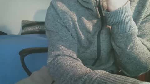 Snapshot of shyboyhugecum2020 chatting on April 2026 04:32:02 AM shyboyhugecum2020 online show from April 2026 04:32:02 AM