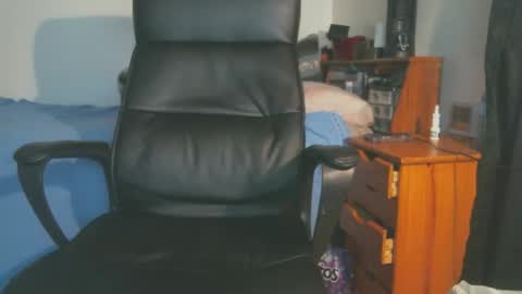 Snapshot of shyboyhugecum2020 chatting on April 2026 04:06:02 AM shyboyhugecum2020 online show from April 2026 04:06:02 AM