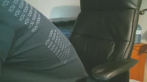 Snapshot of shyboyhugecum2020 chatting on April 2026 11:54:02 PM shyboyhugecum2020 online show from April 2026 11:54:02 PM