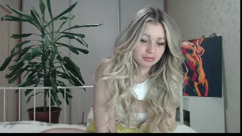 Snapshot of shyevaa chatting on May 2026 05:53:01 PM Eva online show from May 2026 05:53:01 PM
