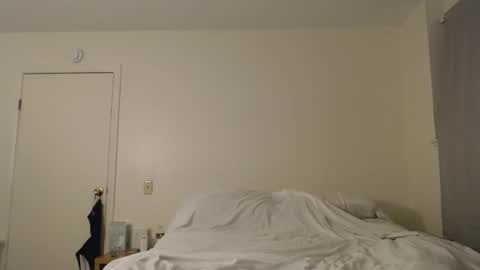 Snapshot of shyfreaksfantasycouple chatting on May 2026 08:51:02 AM shyfreaksfantasycouple online show from May 2026 08:51:02 AM