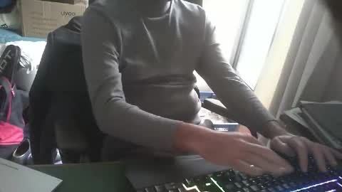 Snapshot of shyfrenchcock chatting on February 2026 01:27:02 PM shyfrenchcock online show from February 2026 01:27:02 PM