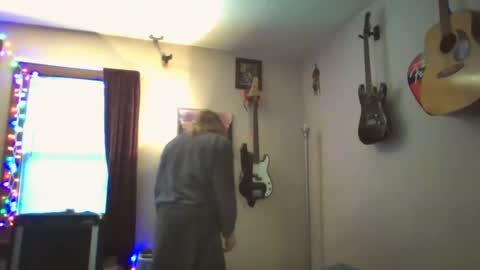 Snapshot of shygirlandthedude chatting on December 2024 04:27:02 PM Shygirl and Dude online show from December 2024 04:27:02 PM